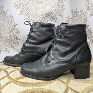 Borelli Women's Black Leather Lace Up Military/Combat/Granny Core Boots Size 7